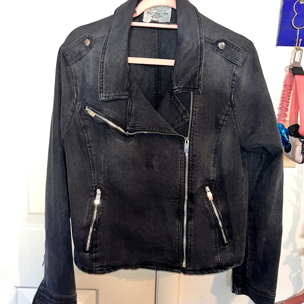 ✨Black Jean Moto Jacket Size L✨